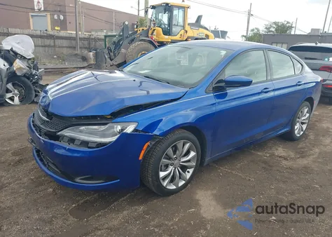 2015 Chrysler 200 S z USA, uszkodzony, nr VIN 1C3CCCBB4FN749338